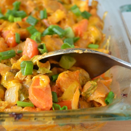 Boyfriend-Approved Buffalo Veggie Pasta Bake | coffeeandquinoa.com