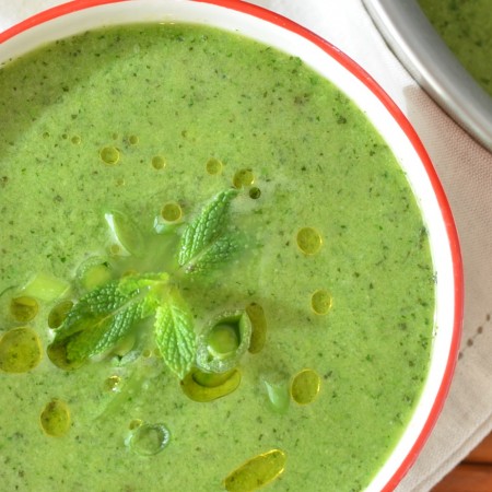 Chilled Minty Pea Soup