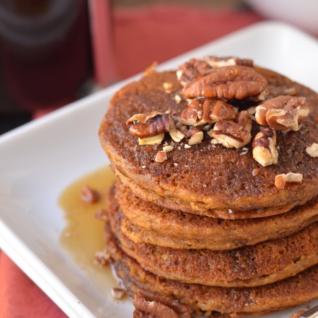 Vegan Pumpkin Spice Pancakes